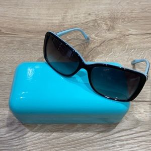 Tiffany and co rectangle frame sunglasses